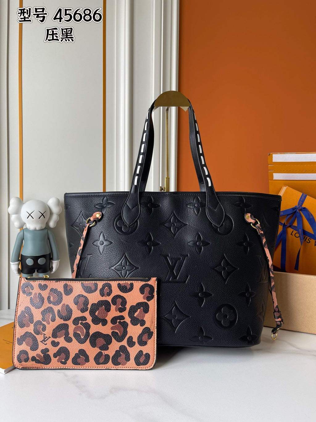 Black and Brown Leopard Neverful