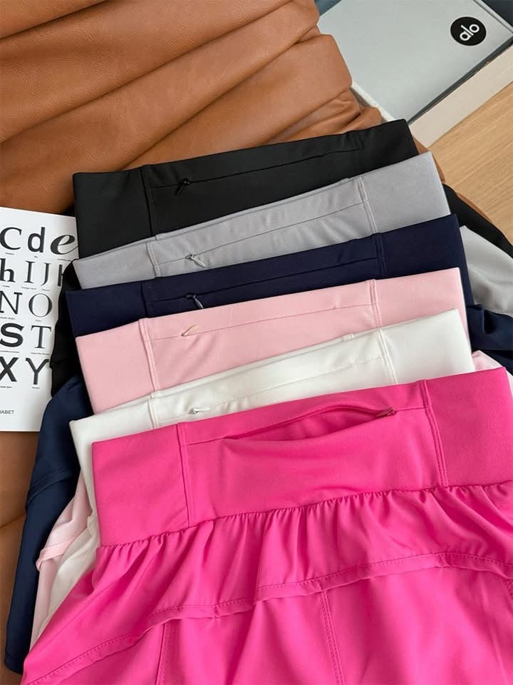 Alo Wide Band Shorts